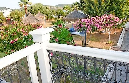 Costa Bianca Hotel Bitez 3*,